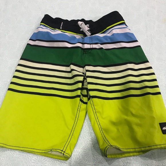 pipelime Other - ⚡️5/$20!!⚡️ Men’s striped swim trunks Sz 28